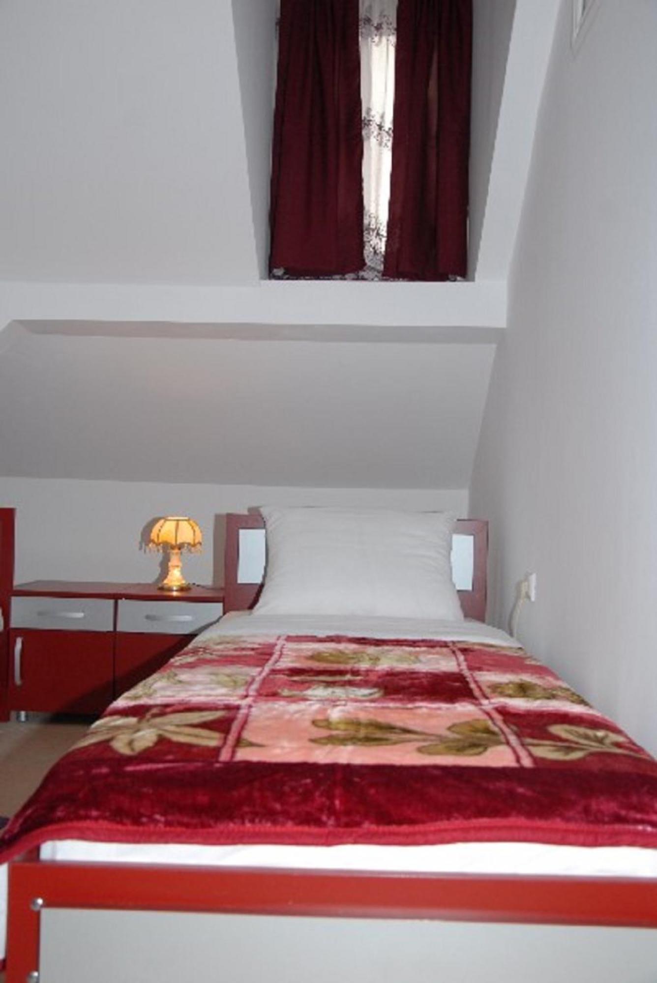 Guesthouse Vila Nova Morović 部屋 写真