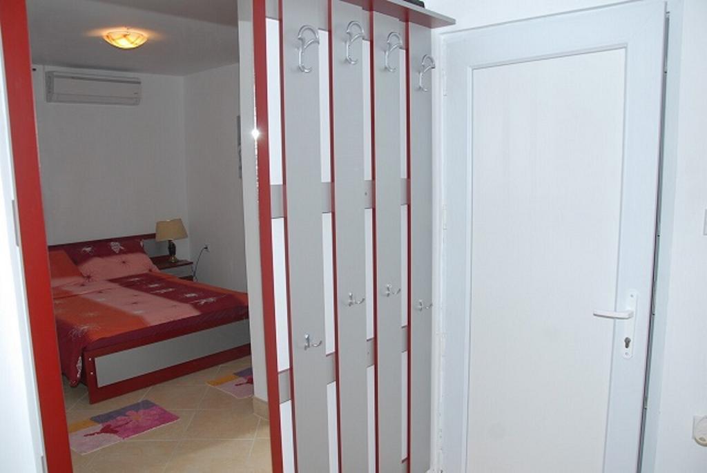 Guesthouse Vila Nova Morović エクステリア 写真
